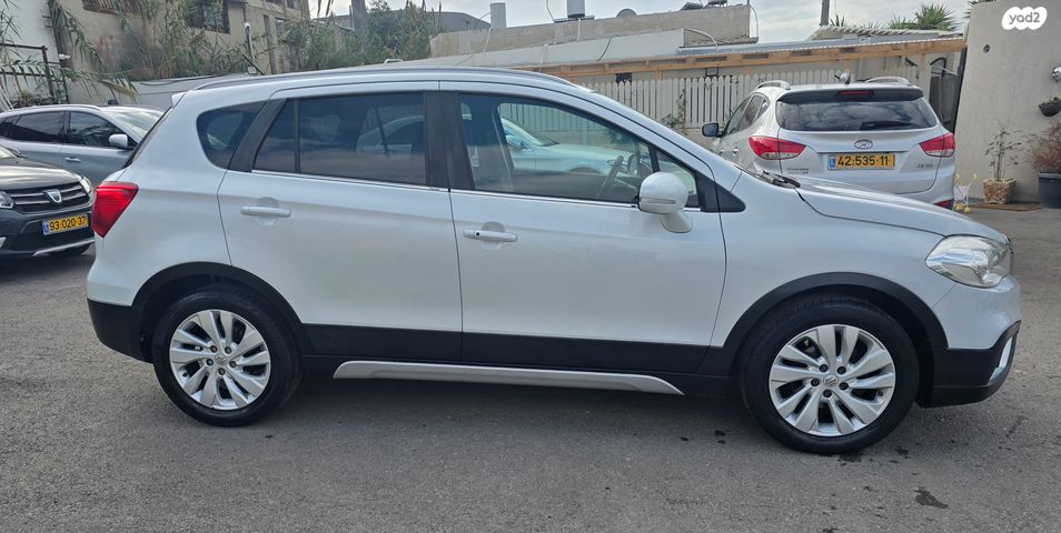 סוזוקי קרוסאובר