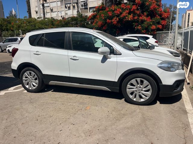 סוזוקי קרוסאובר