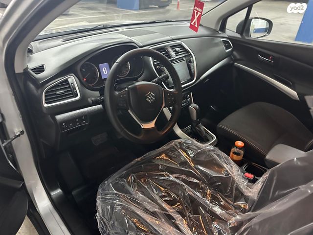 סוזוקי קרוסאובר