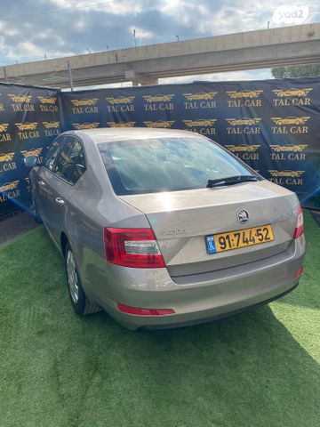 סקודה אוקטביה 