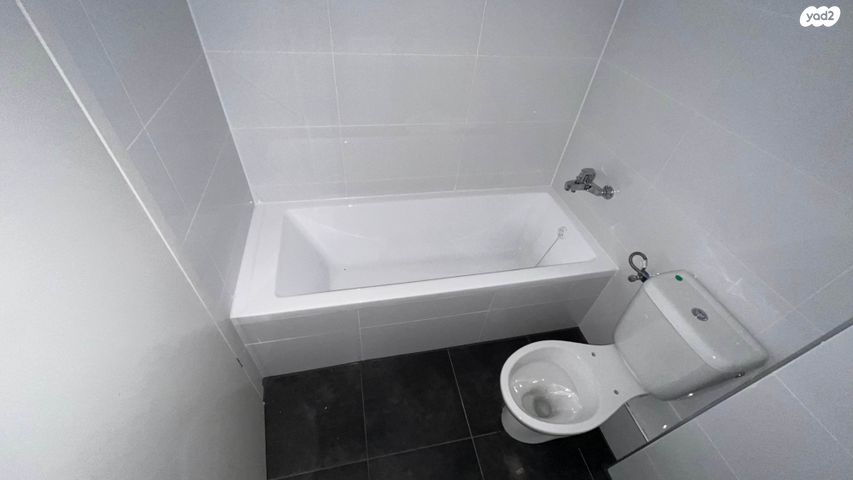 דירה, נאוה סמל 11, צומת סביון, קרית אונו