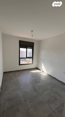 דירה, נאוה סמל 11, צומת סביון, קרית אונו