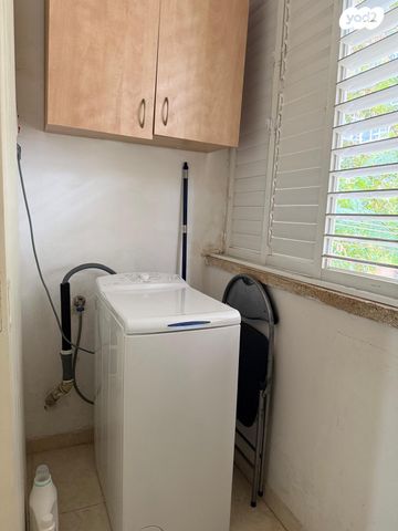 דירה, כצנלסון 68, לב העיר, בת ים