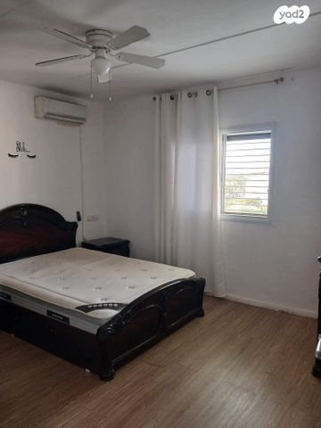 דירה, שדרות זלמן שז"ר 55, עין שרה, נהריה