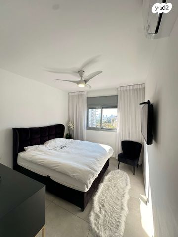 גג/ פנטהאוז, חטיבת אלכסנדרוני 6, מורשה, רמת השרון