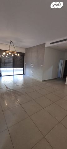 דירה, גדעון האוזנר 16, רמות הרכס, באר שבע