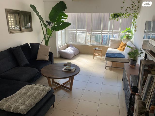 דירה, יחיעם 45, התקוה, בית יעקב, נווה צה"ל, תל אביב יפו