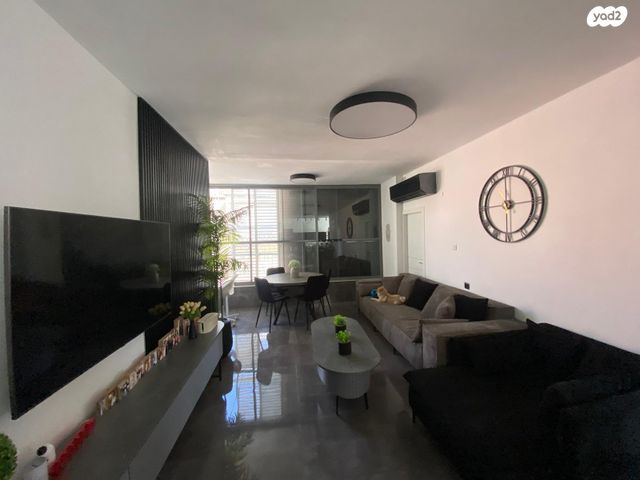 דירה, יהודה הלוי 3, רמב"ם, ראשון לציון