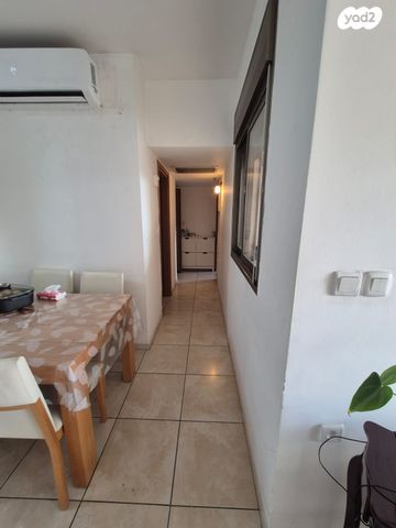 דירה, חיים וייצמן 49, מרכז, קרית עבודה, חולון