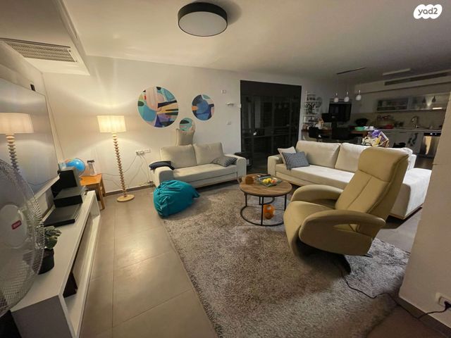 בית פרטי/ קוטג', אשכולות 1, אשכולות, אשכולות