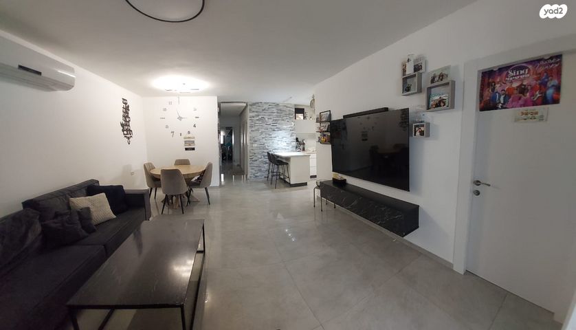 דירה, העלייה השנייה 14, רח' הנשיא צפון, חדרה