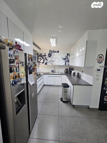 דירה, משה צדקה 5, נווה מאיר, רמלה