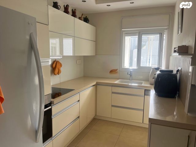 דירה, קרן היסוד 27, רוממה, חיפה