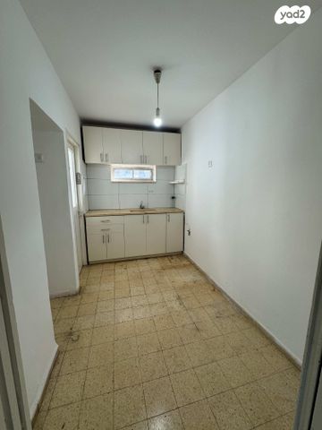 דירה, יהושע בן נון 35, קרית ארבע, קרית ארבע