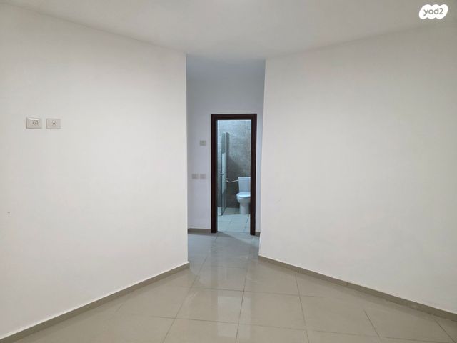 דירה, רמת הגולן 3, רובע ד', אריאל