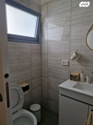 דירה, הרב שפירא 15, בית אל, בית אל