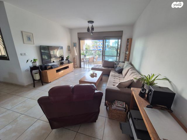 דירה, חיים וייצמן 49, מרכז, קרית עבודה, חולון