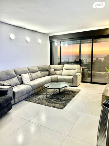 ליונל ווטסון 9