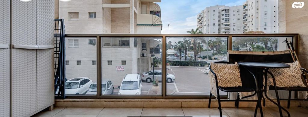 דירה, נחל שניר 21, רובע י"א, אשדוד