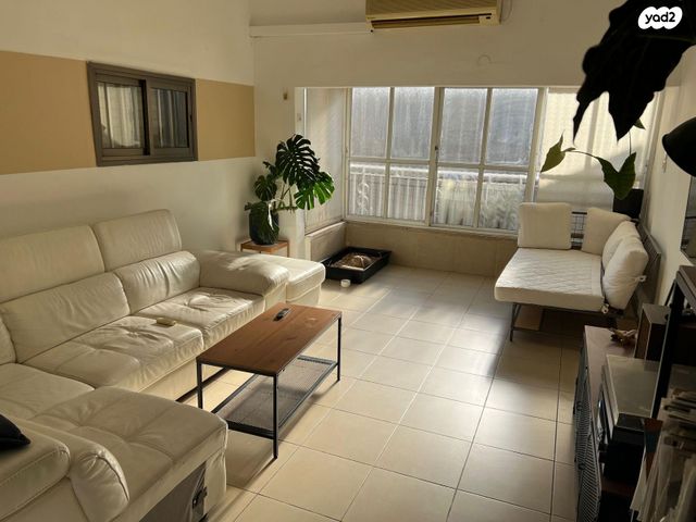 דירה, יחיעם 45, התקוה, בית יעקב, נווה צה"ל, תל אביב יפו