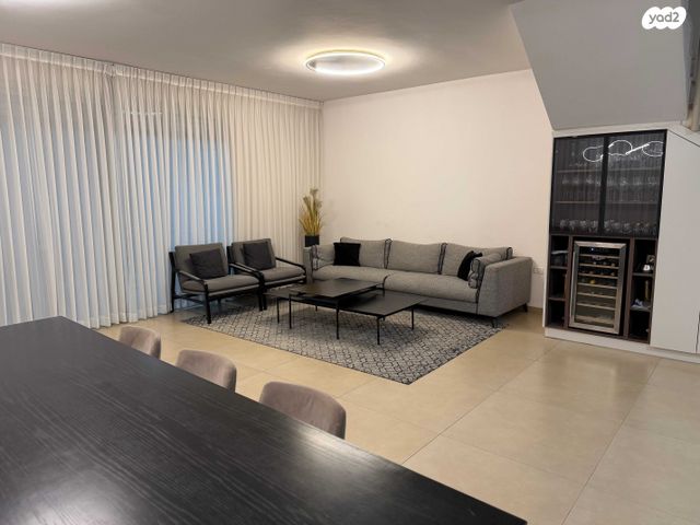 בית פרטי/ קוטג', פרג 10, קרית מנחם, אופקים