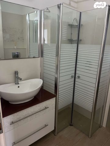 דירה, קרן היסוד 27, רוממה, חיפה