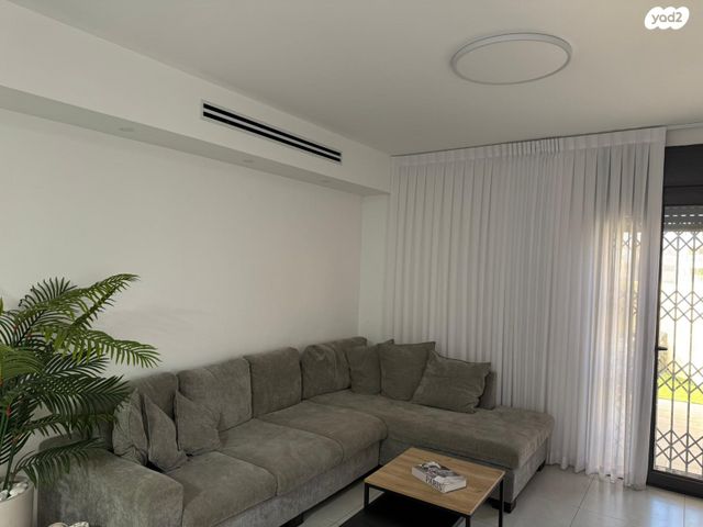 דירת גן, רותם 16, המגרסה, מבשרת ציון