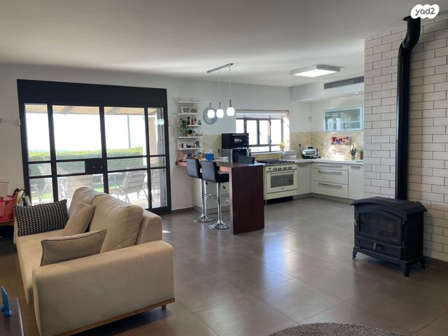 בית פרטי/ קוטג', אשכולות 1, אשכולות, אשכולות