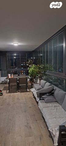 דירה, תרנ"א 20, מרכז העיר, חדרה