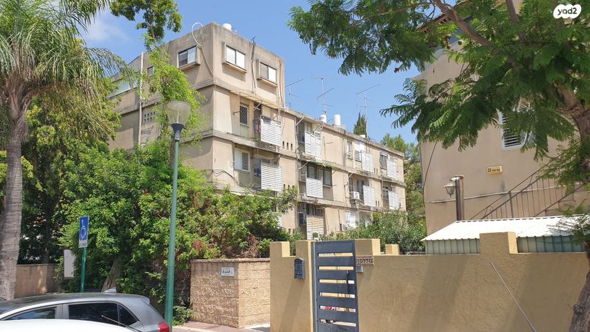 גג/ פנטהאוז, קרן היסוד 104, מרכז העיר, סביניה, הוותיקה, קרית ביאליק