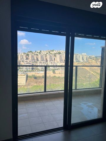 דירה, הרב שך 60, רמת שלמה, ירושלים