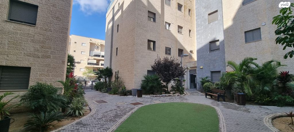 דירה, גדעון האוזנר 16, רמות הרכס, באר שבע