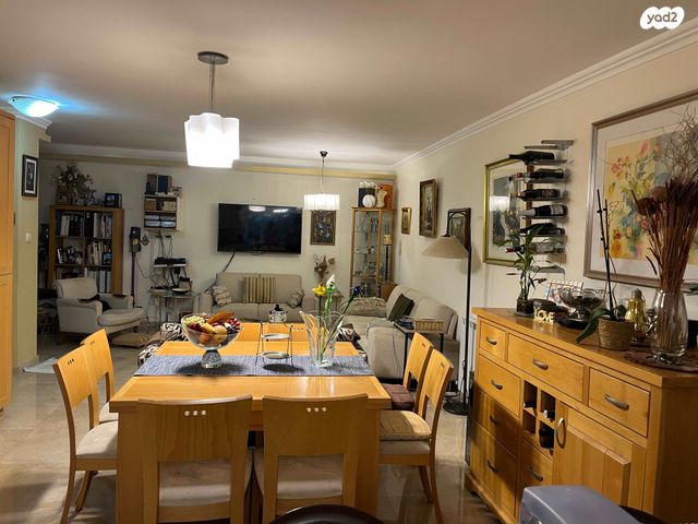 דירת גן, חיים גבריהו 1, פסגת זאב, ירושלים