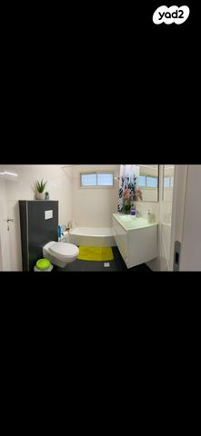 בית פרטי/ קוטג', מרגנית 16, בנה ביתך, קרית ים