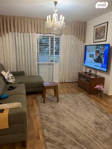 דירה, דרך מנחם בגין 40, הדר גנים, פתח תקווה