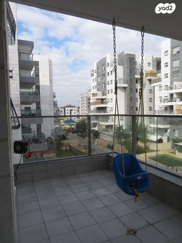 דירה, שבט מנשה 3, אחיסמך, לוד