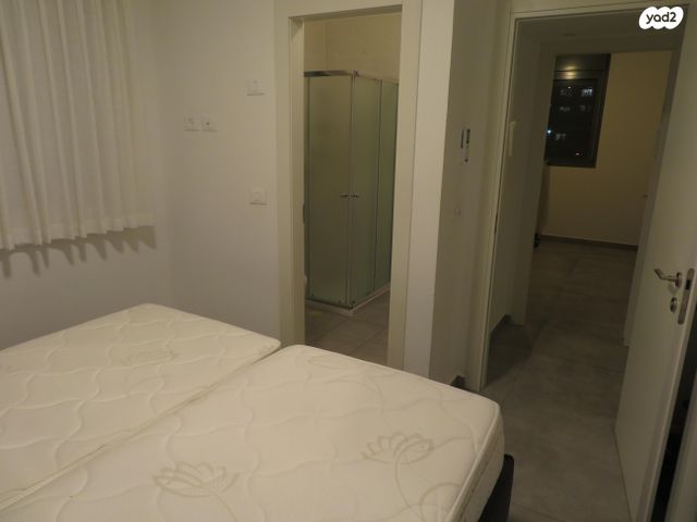 דירה, שבט מנשה 3, אחיסמך, לוד