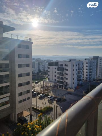 דירה, רקפת 27, הפרחים, חריש