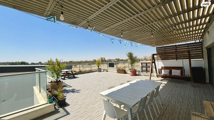 גג/ פנטהאוז, ירושלים 20, יהושפט, ערד