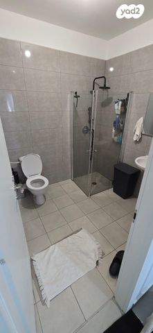 דירה, יעקב בן סירא 5, הרקפות, ראשון לציון