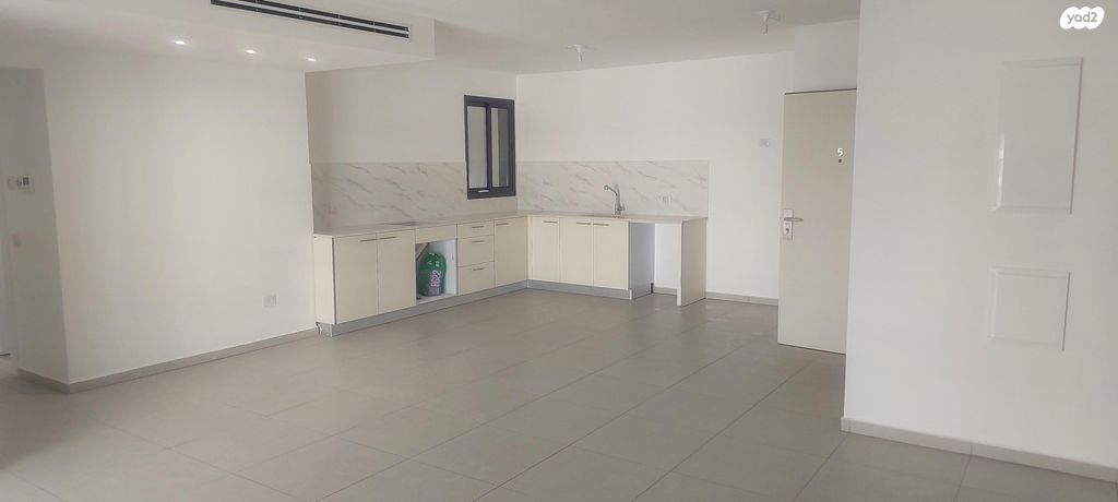 גולדה מאיר 24