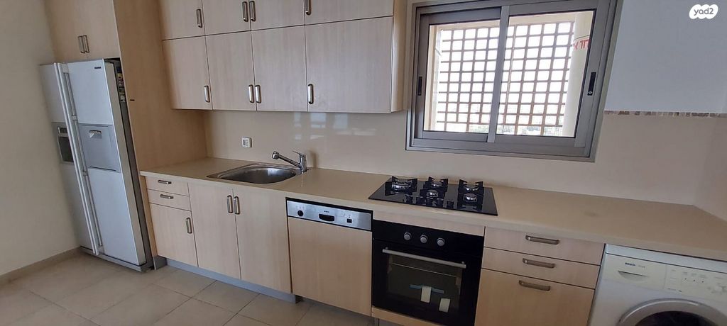 דירה, שלמה המלך 51, צפון מערב מרכז העיר, נתניה