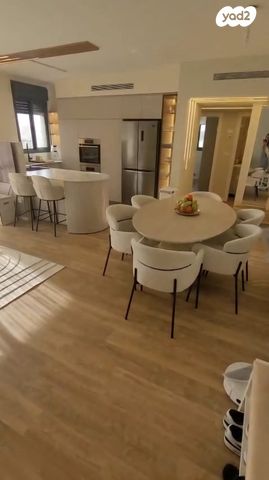 גולדה מאיר 4