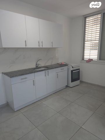 דירה, ליסין 11, נאות רחל, חולון