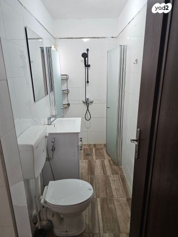 דירת גן, משעול פסמון 5, נווה מדבר, אילת