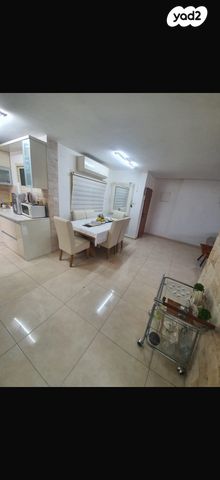 דירה, שדרות ההסתדרות 1, קרית ים ג', קרית ים