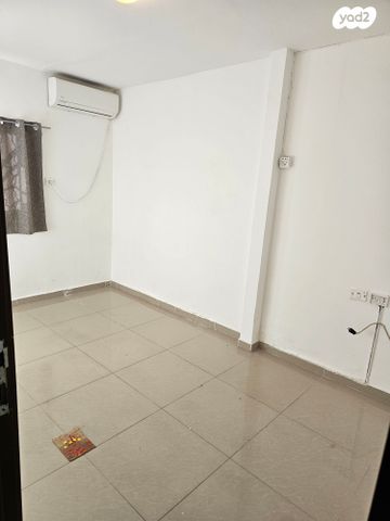 דירת גן, משעול פסמון 5, נווה מדבר, אילת