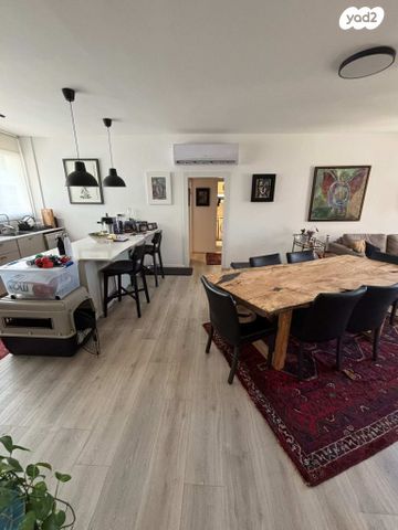 ארלוזורוב 160