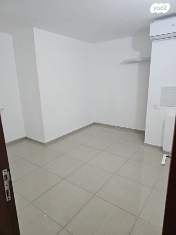 דירת גן, משעול פסמון 5, נווה מדבר, אילת