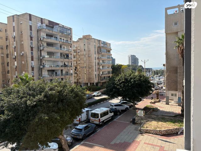 דירה, רוגוזין 70, רובע ד', אשדוד